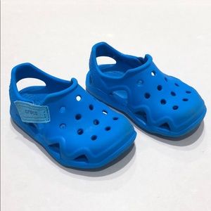 Crocs, toddler size 6